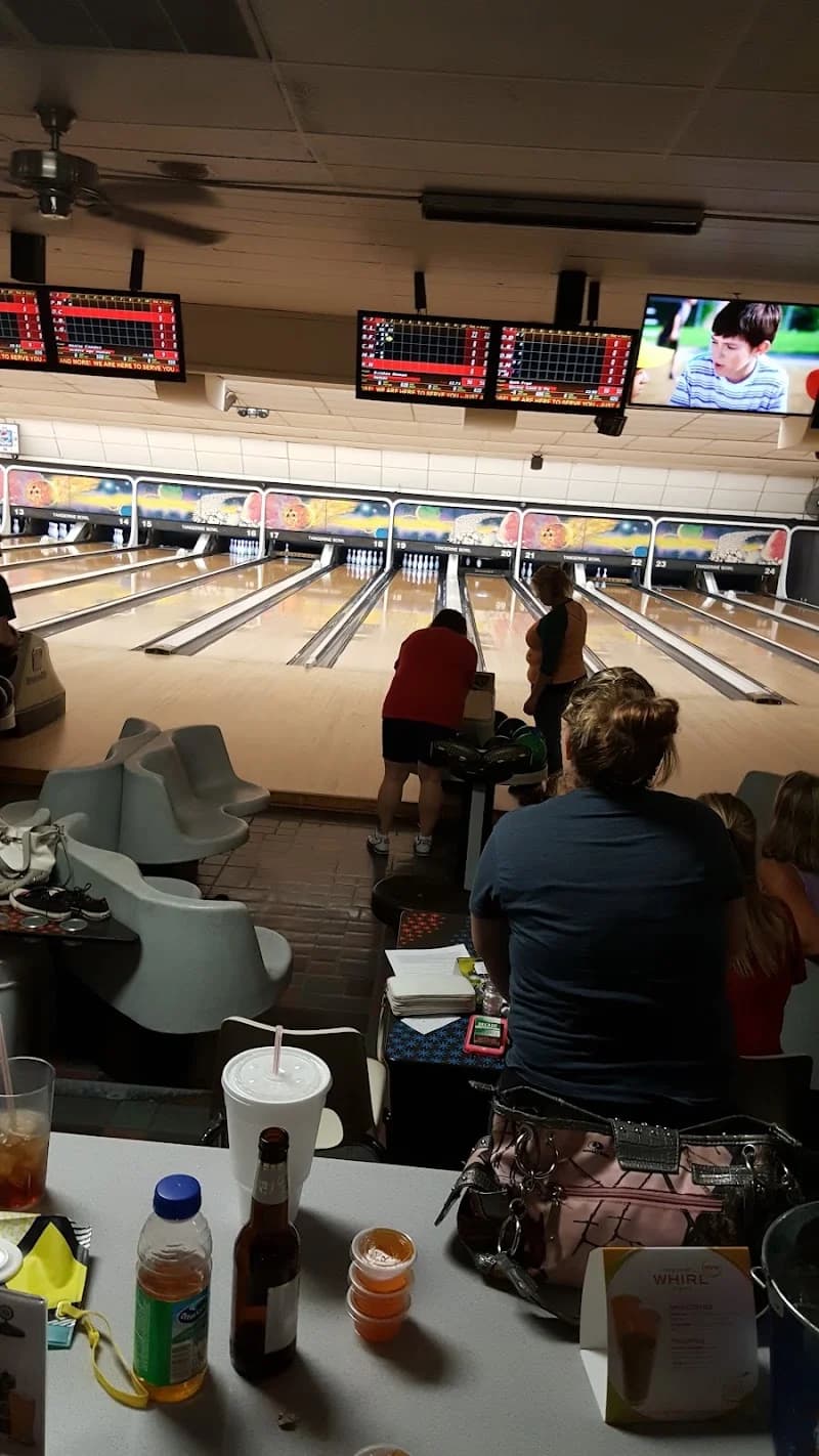 Tangerine Bowl and Spare Time Sports Bar - Image 7