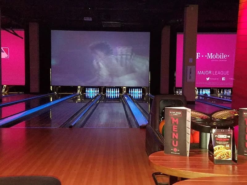 Bowlero Anaheim - Image 9