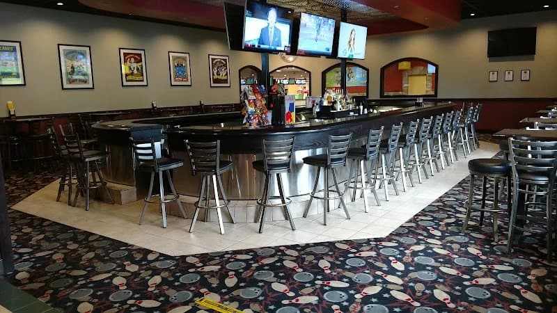 Wickliffe Lanes - Image 5