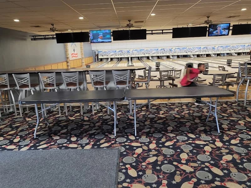 Wickliffe Lanes - Image 7
