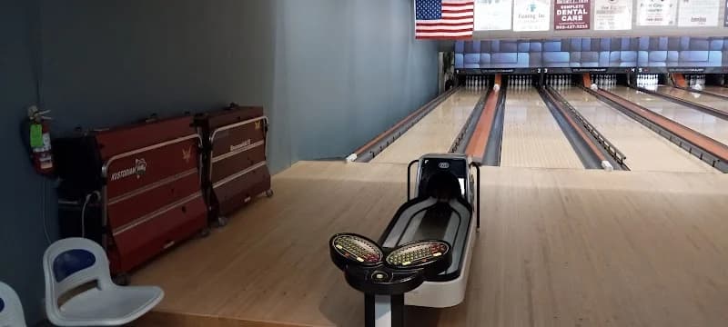 Gold Crown Lanes - Image 10