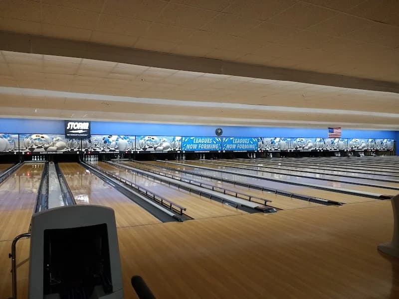 Classic Bowling Center - Image 1