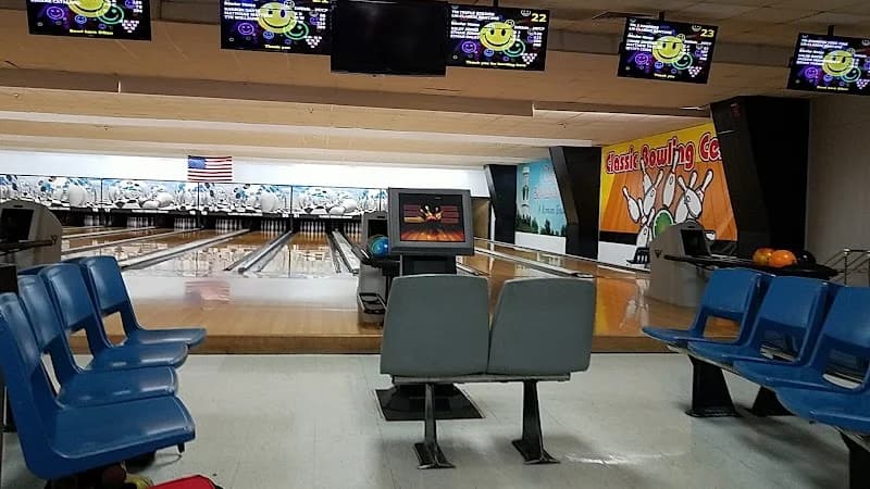 Classic Bowling Center - Image 5