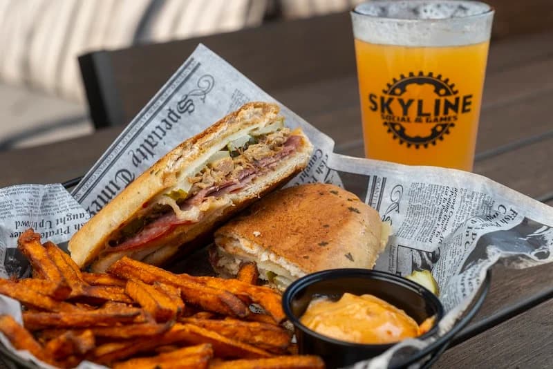 Skyline Social & Games - Image 3