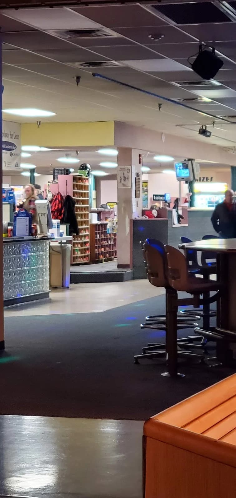 Family Bowlaway Fun Center - Image 4