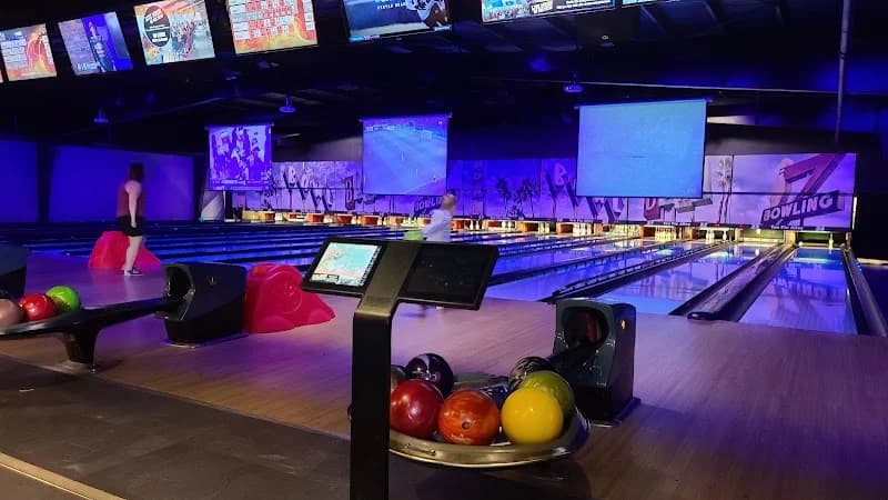 Ten Pin Alley - Bowlero - Image 5