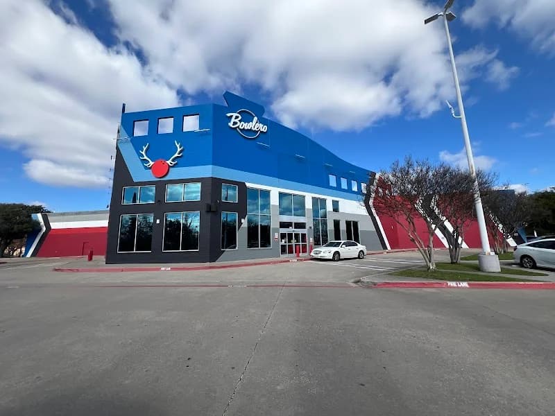 Bowlero Dallas - Image 6