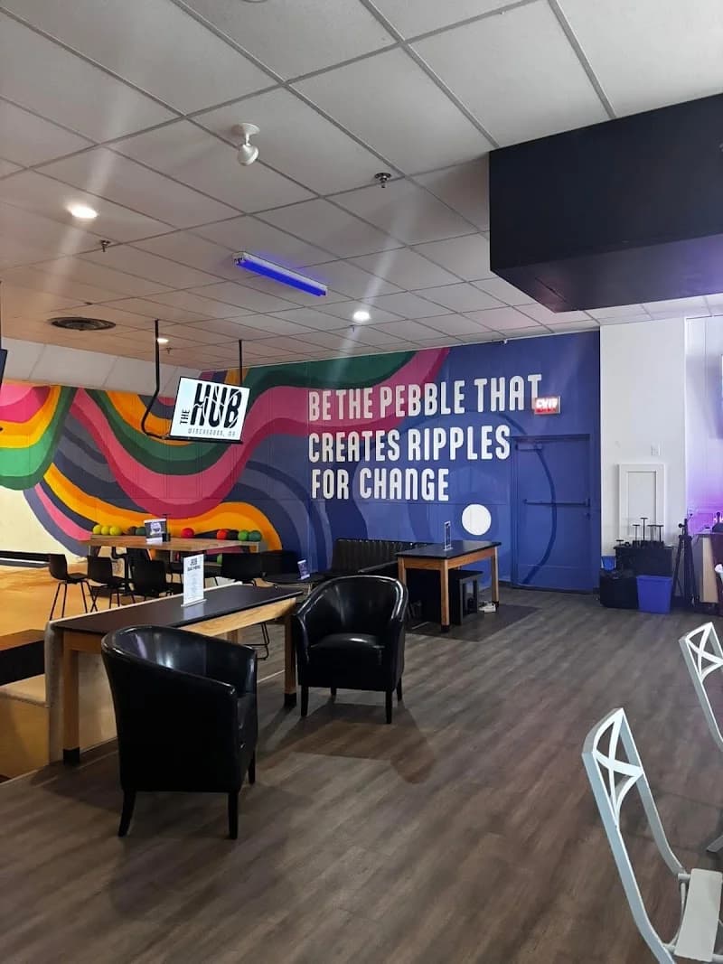 HUB Bowling (Playaway) - Image 7