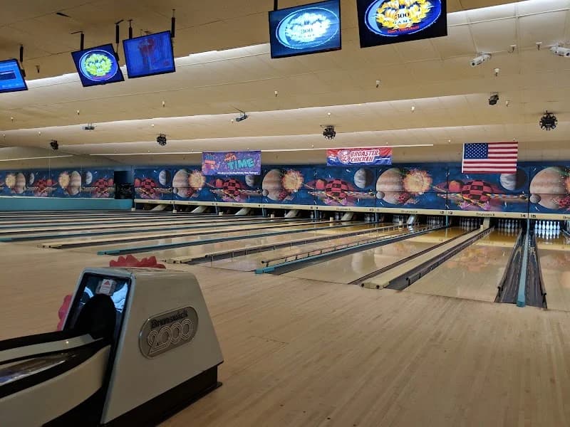 Homegrown Bowl, Bar Grill and Billiards - Image 1