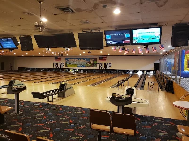 Green Valley Bowling Center - Image 1