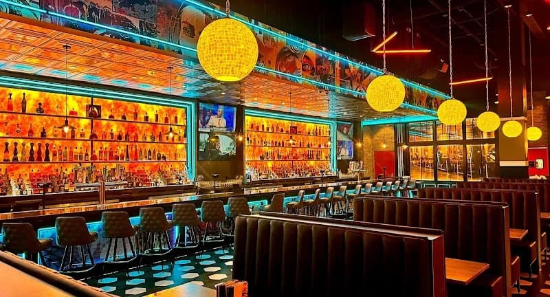 Lucky Strike Southlands - Image 3