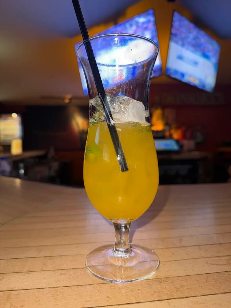 Kings Dining & Entertainment - Image 9