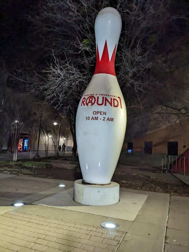 Round1 Bowling & Arcade Grapevine Mills - Image 7