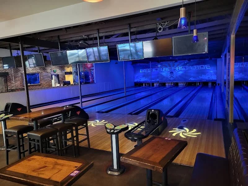 East Village Tavern+Bowl - Image 7