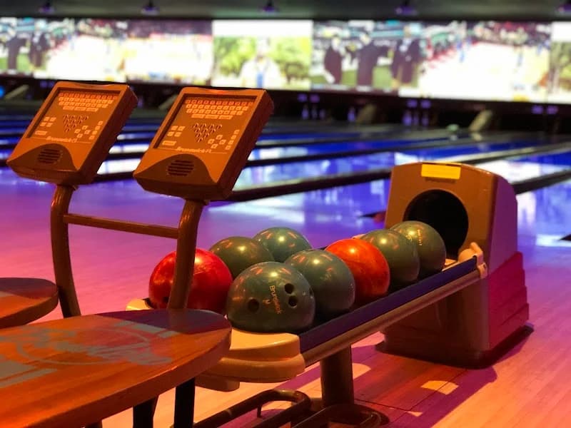 Bowlero Westminster - Image 10