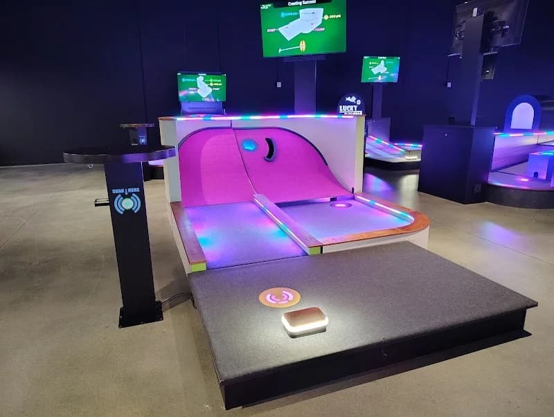 Uptown Alley Surprise - Image 9