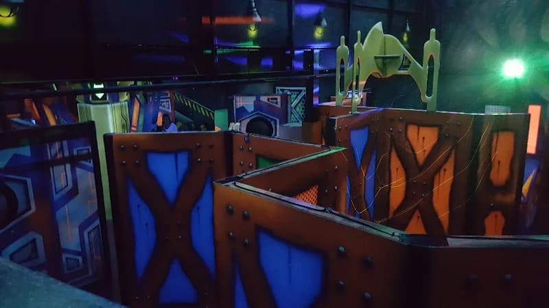 Plaza Lanes - Image 6