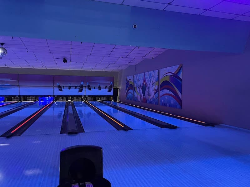 Colonial Lanes - Image 2