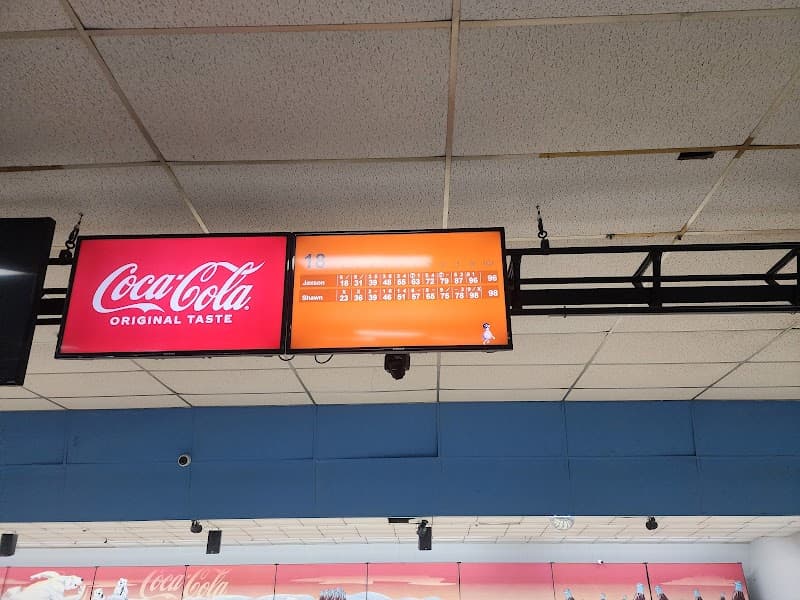 Colonial Lanes - Image 10