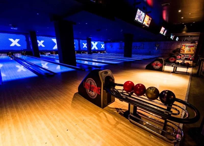 Lucky Strike Hollywood - Image 1