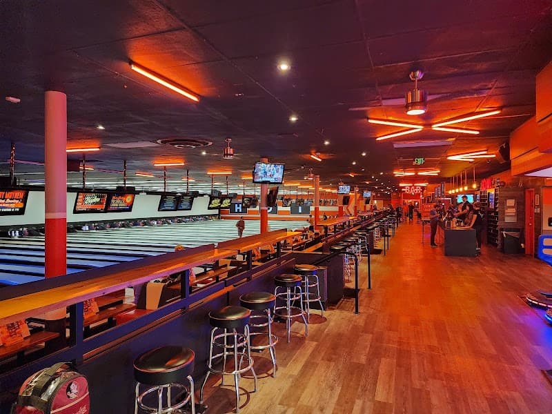 Bowlero Cherry Creek - Image 4