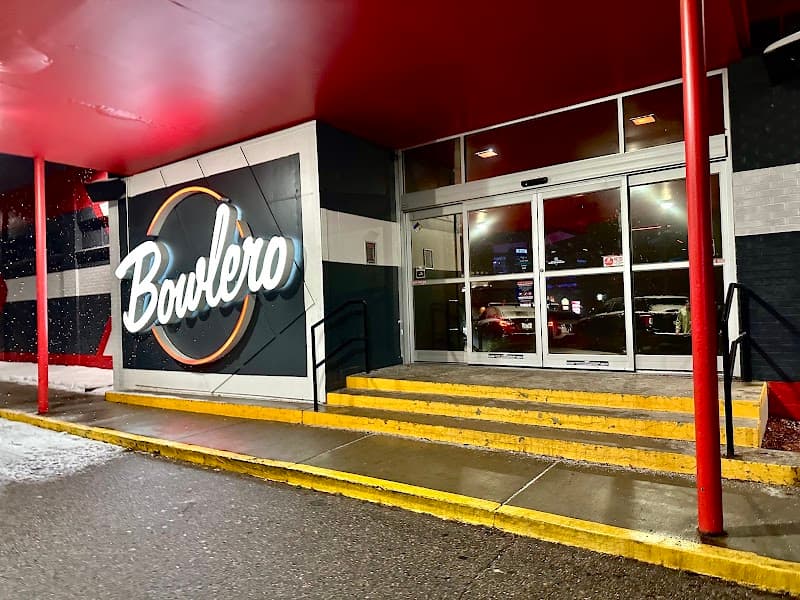 Bowlero Cherry Creek - Image 8