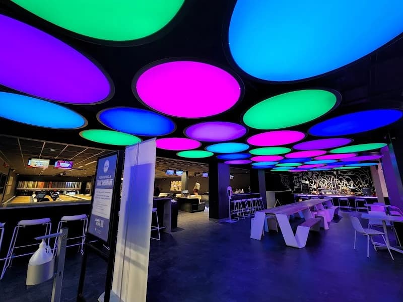 The Connection Bowling, Billiards & Games - Image 4