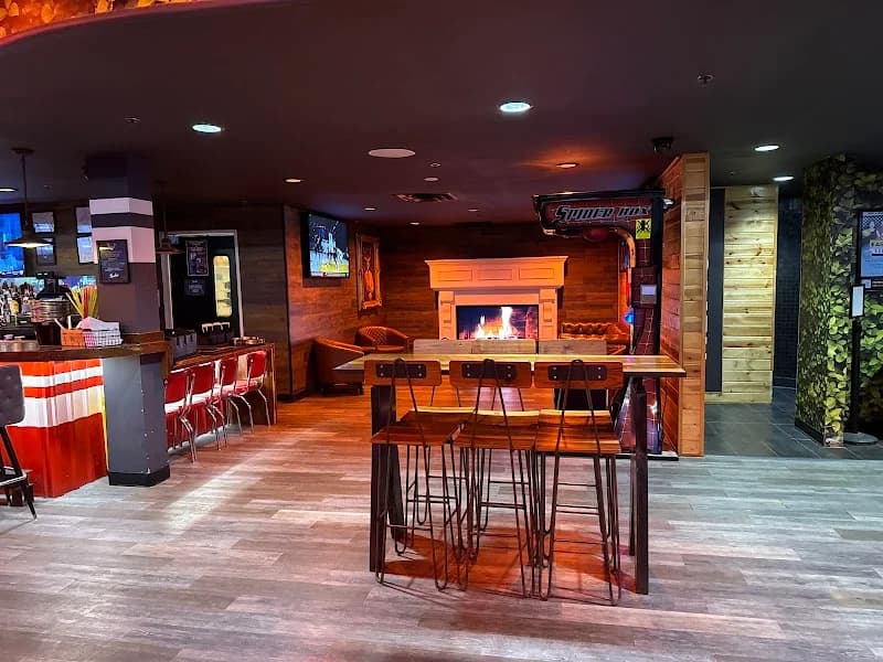 Bowlero Watauga - Image 7