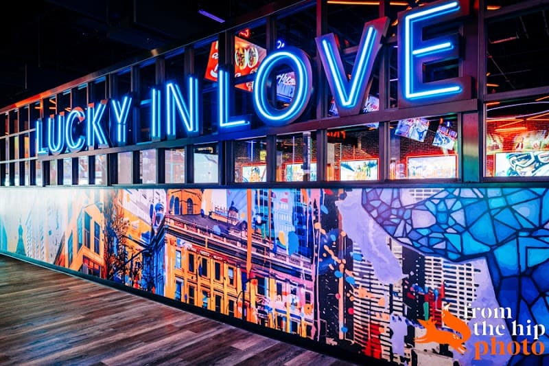 Lucky Strike Northfield - Image 3