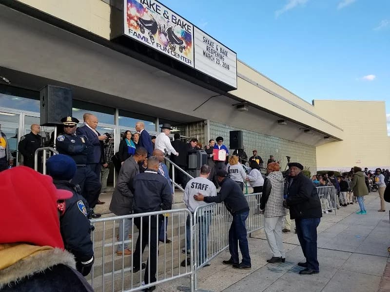 Shake & Bake Family Fun Center - Image 5