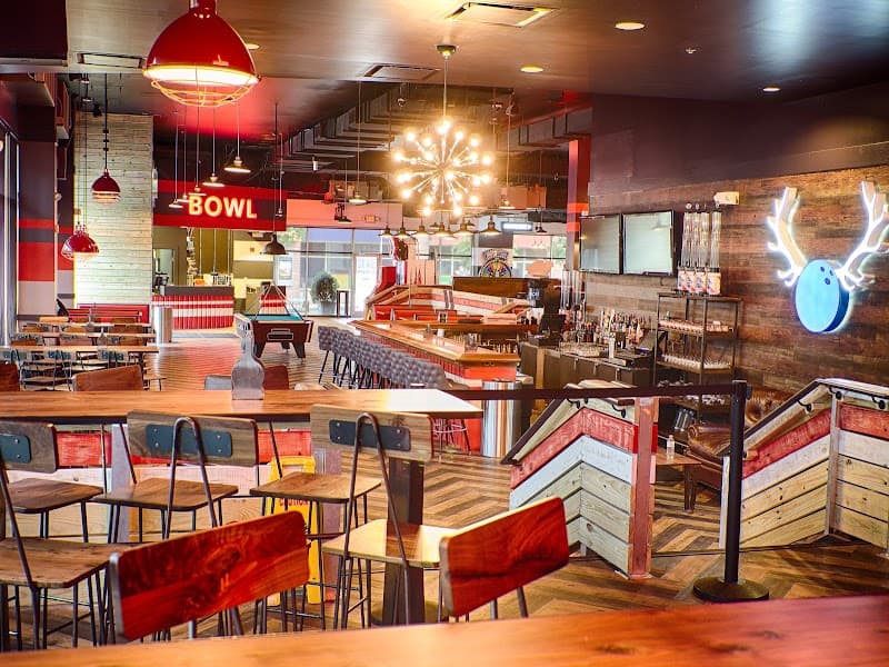 Bowlero Leesburg - Image 9