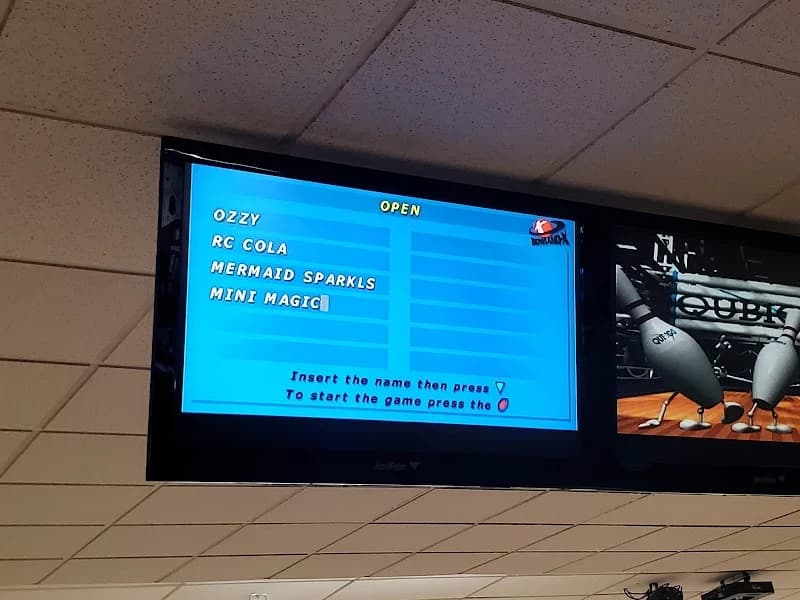 Severna Park Bowling Lanes - Image 3