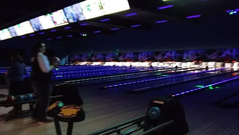 Rocket City Family Fun Center - Image 10