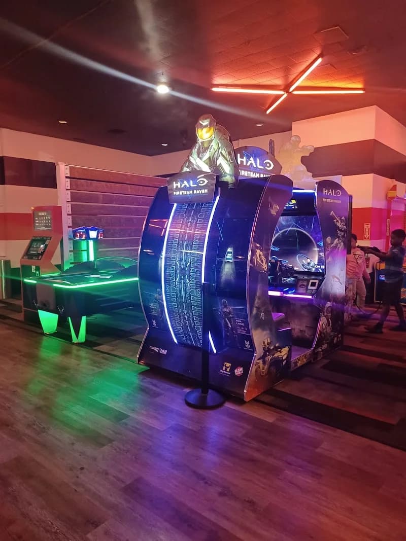 Bowlero Pikesville - Image 5