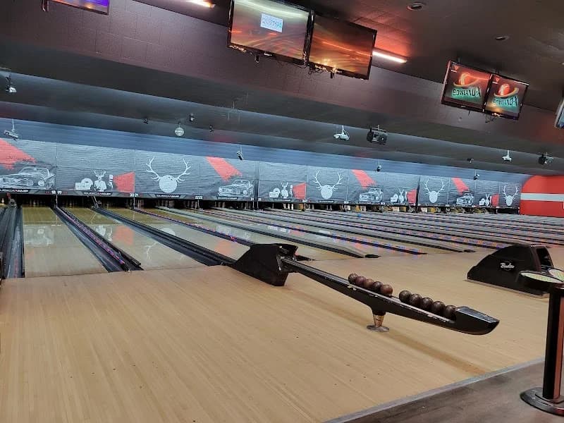 Bowlero Pikesville - Image 6