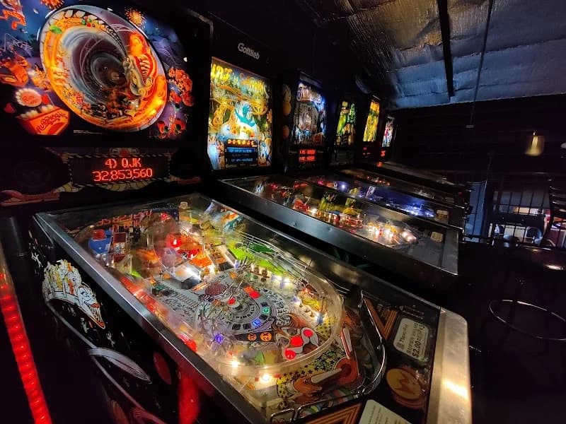 Moe's Original BBQ - Image 5