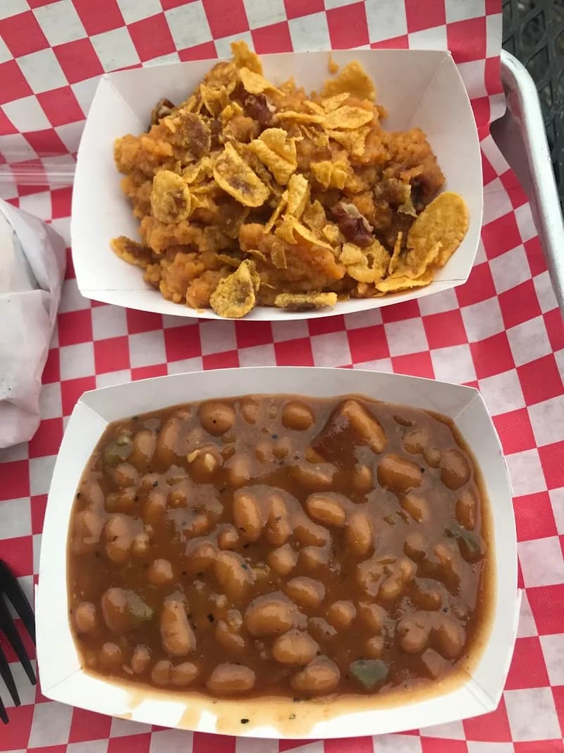 Moe's Original BBQ - Image 7