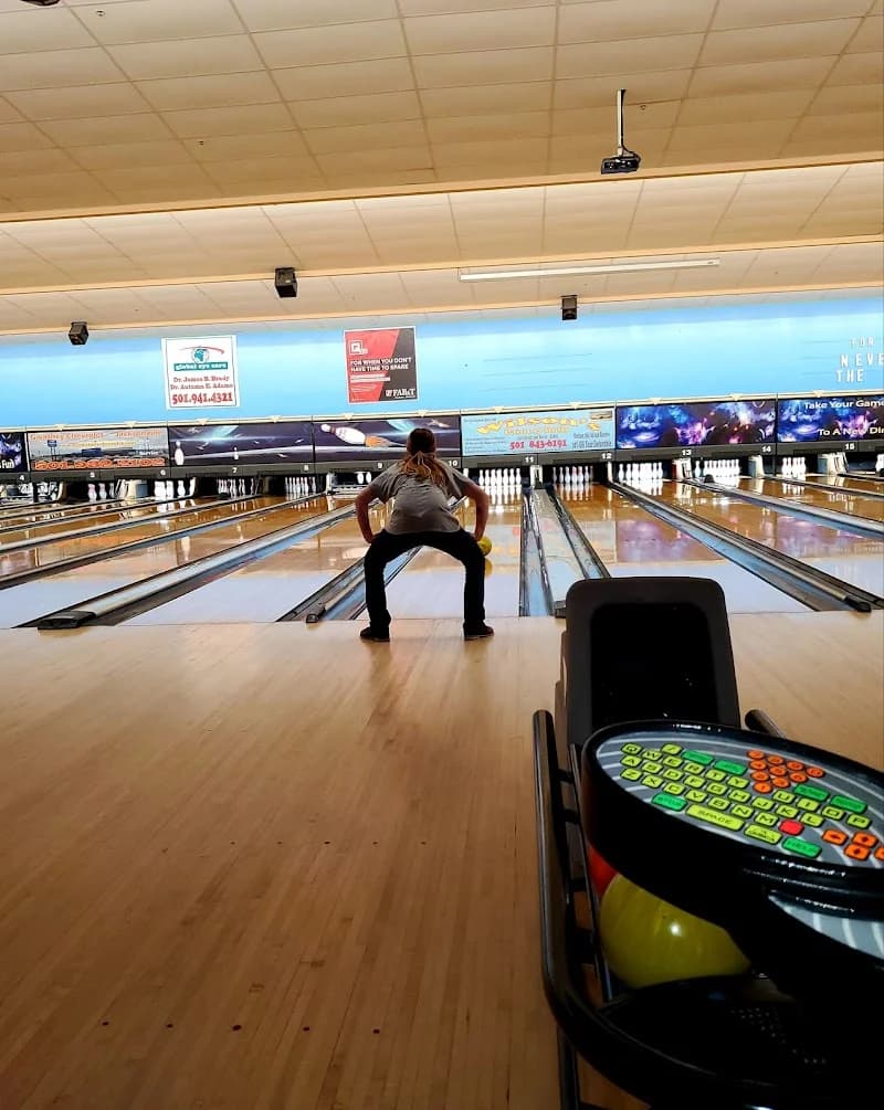 Allfam Bowling & Entertainment Center - Image 1