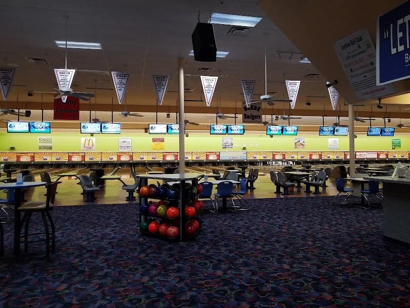 Allfam Bowling & Entertainment Center - Image 6