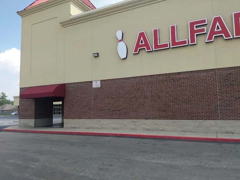 Allfam Bowling & Entertainment Center - Image 8