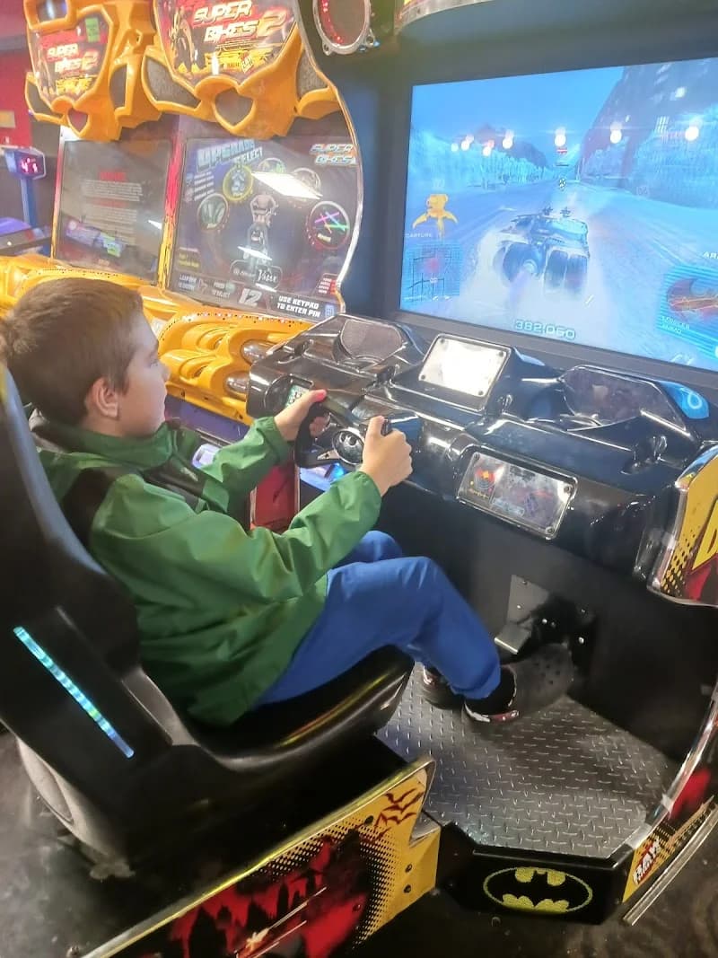 AMF Dundalk Lanes - Image 9