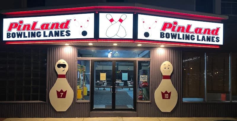 Pinland Bowling Lanes - Image 1
