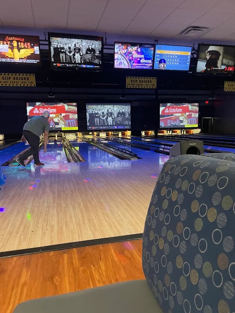 Stars and Strikes - Image 4